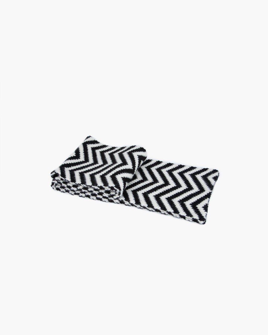 Women Eric Javits | Knit Chevron Scarf Black/Cream